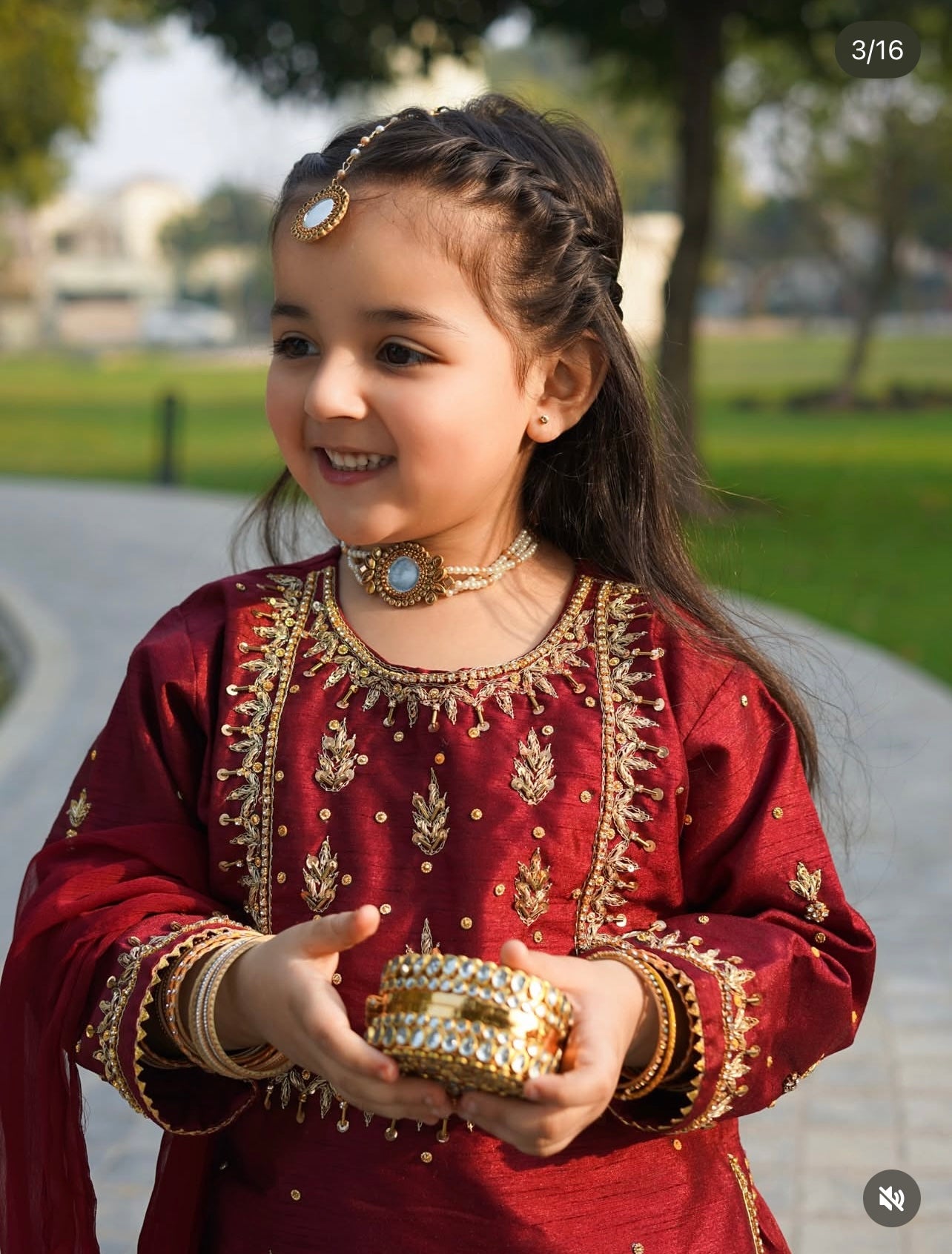Aznoor by emaan