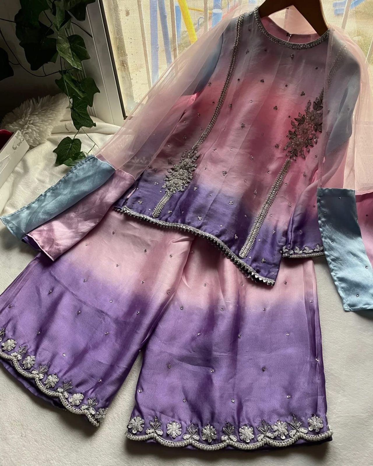 Manisha 3pc