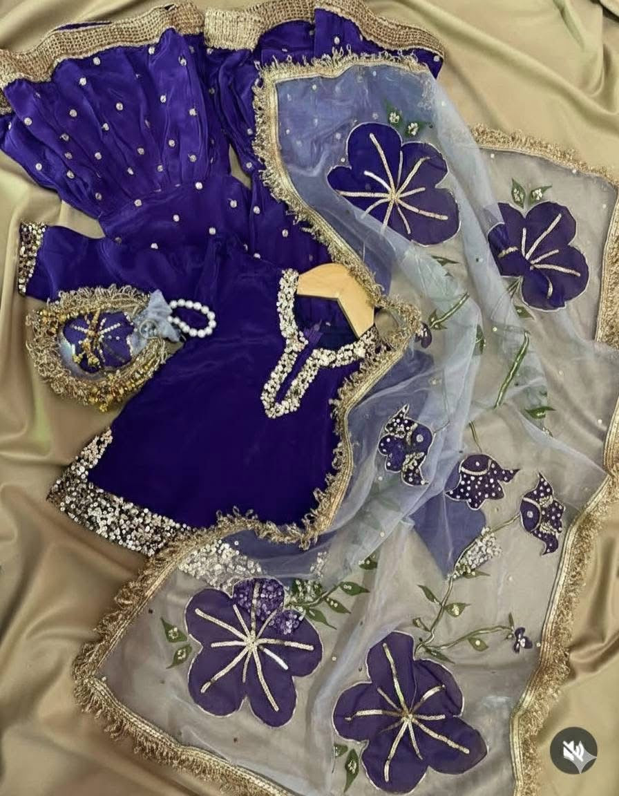 Alina 4pc