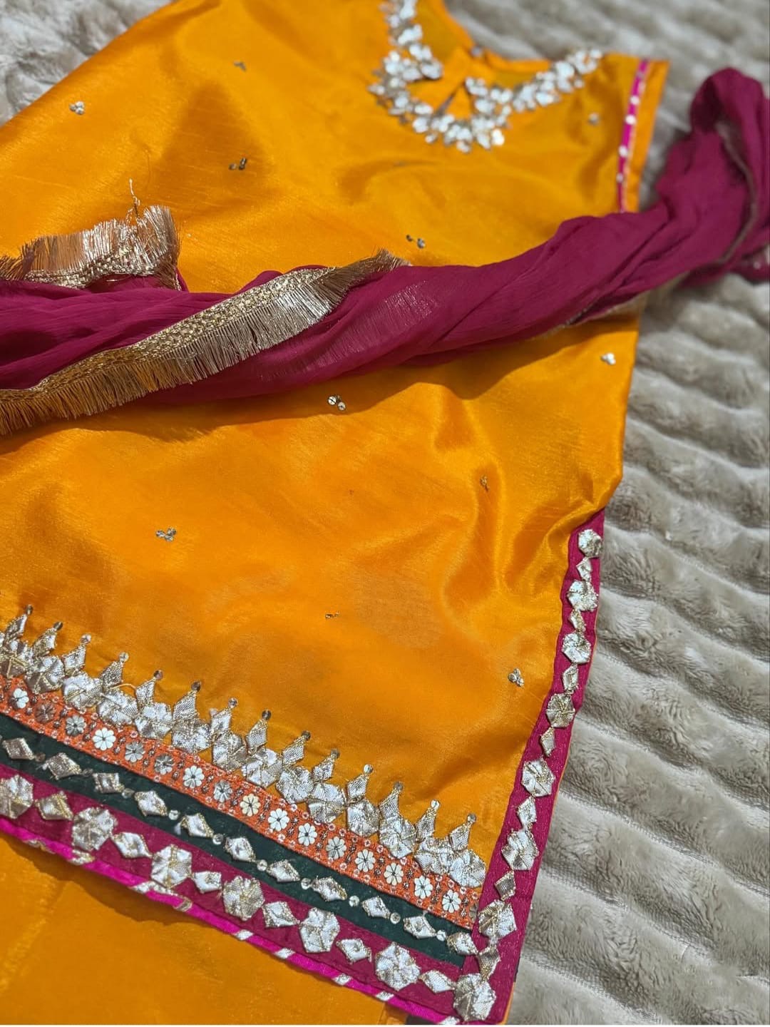 Haseen yellow