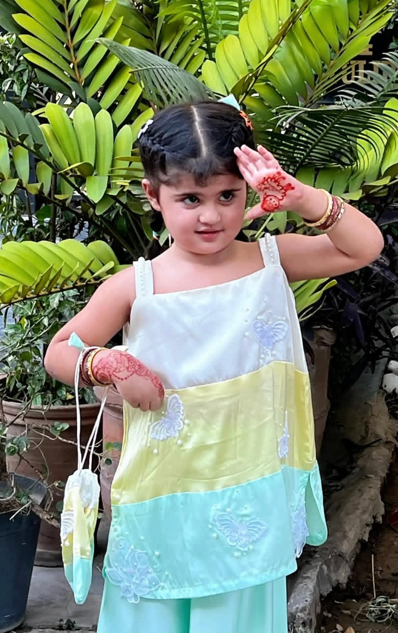 Aizal farshi sharara