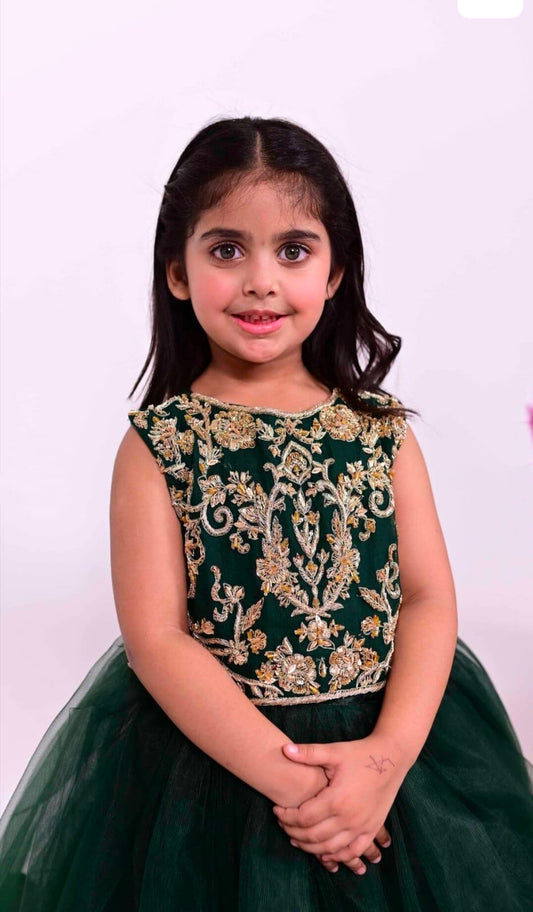 Dania by emaan