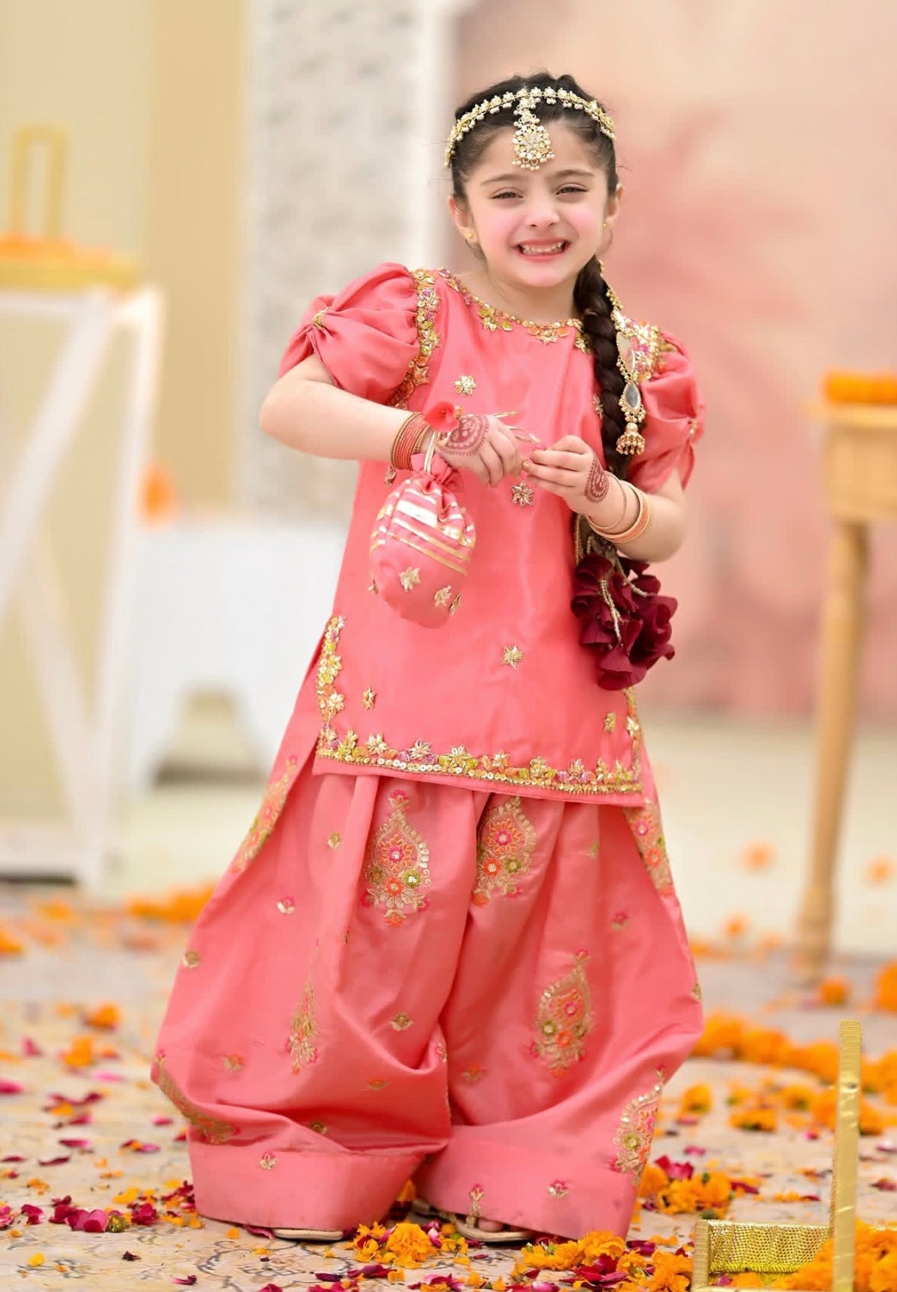 Hayyam pink festive