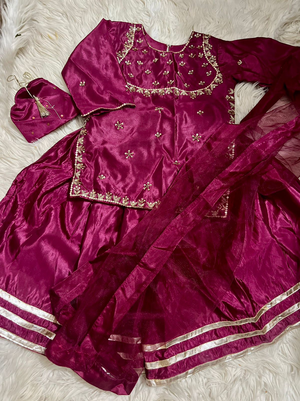 Magenta Bahar -4pc