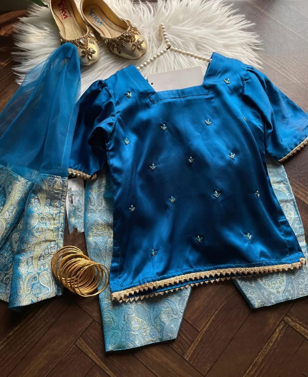 Titli Jamawar -3pc